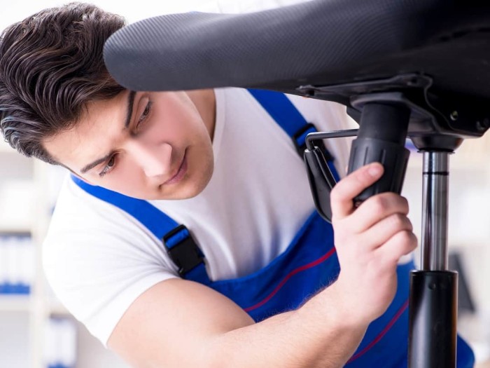 Газлифт не поднимает кресло