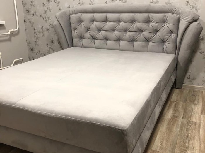Замена обивки на кровати