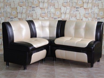 Обивка кухонного уголка кожзаменителем