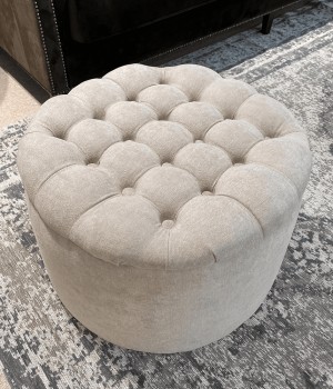 Обивка пуфика тканью