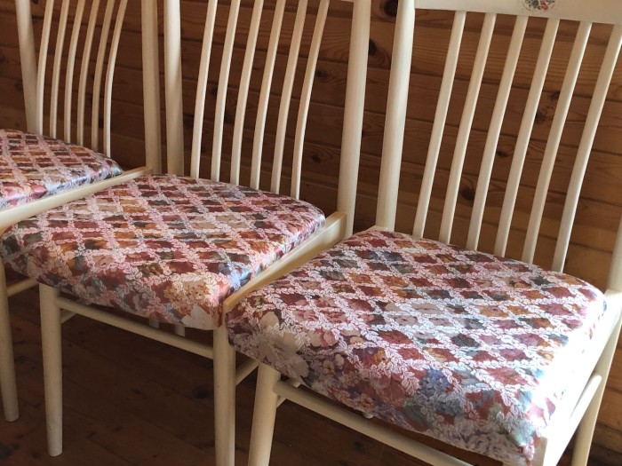 Ремонт старых стульев