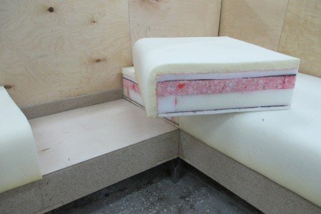 Замена поролона в угловом диване